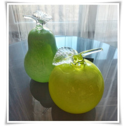 Szklany owoc z kolorowego, artystycznego szkła, gruszka H-18 cm - 4