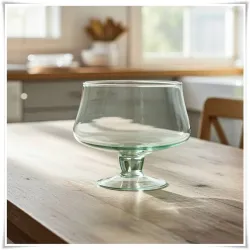 Salaterka szklana na nóżce KK-4 H-15,5 cm D-16 cm / szkło ekologiczne - 1